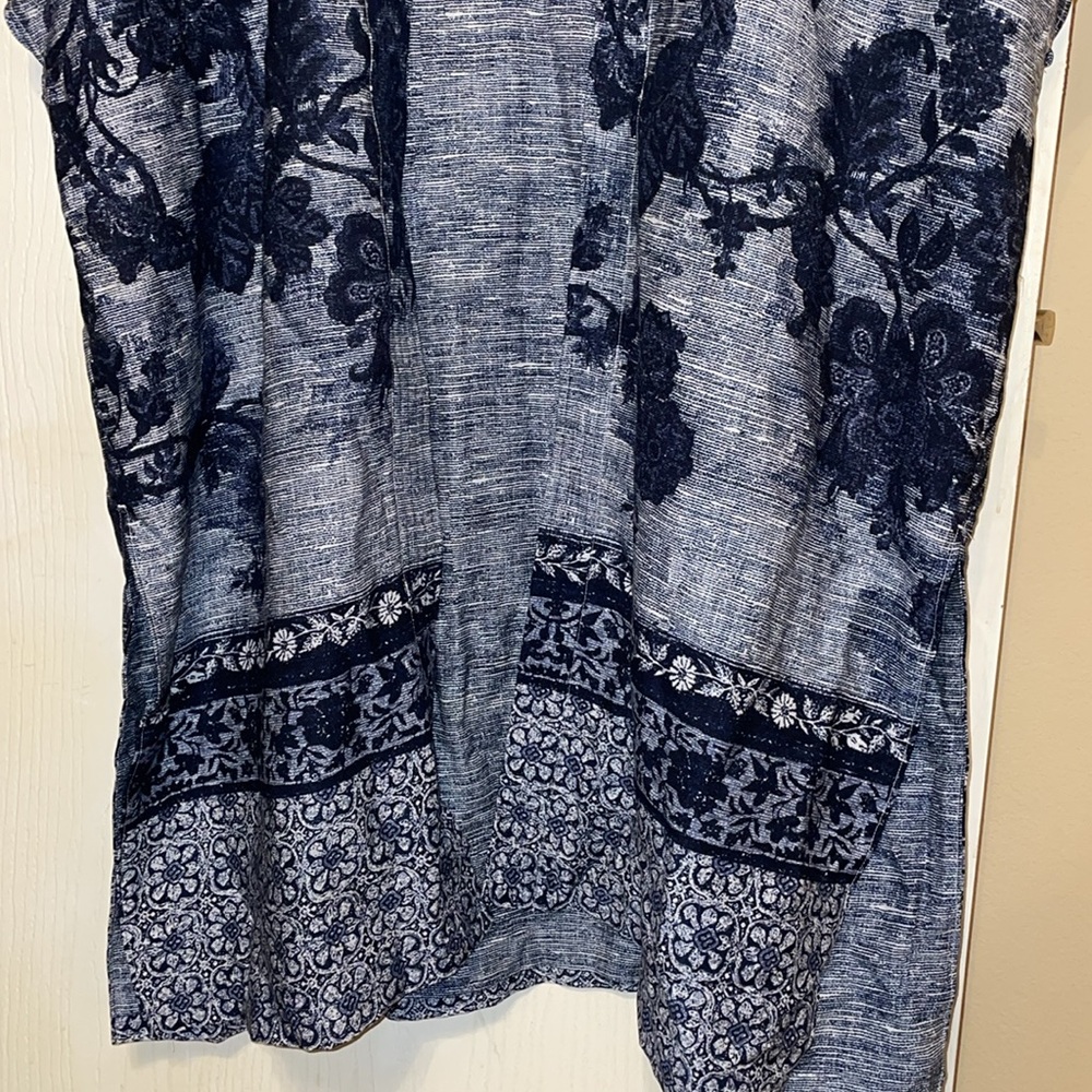 Chicos - Picture 4 of 8